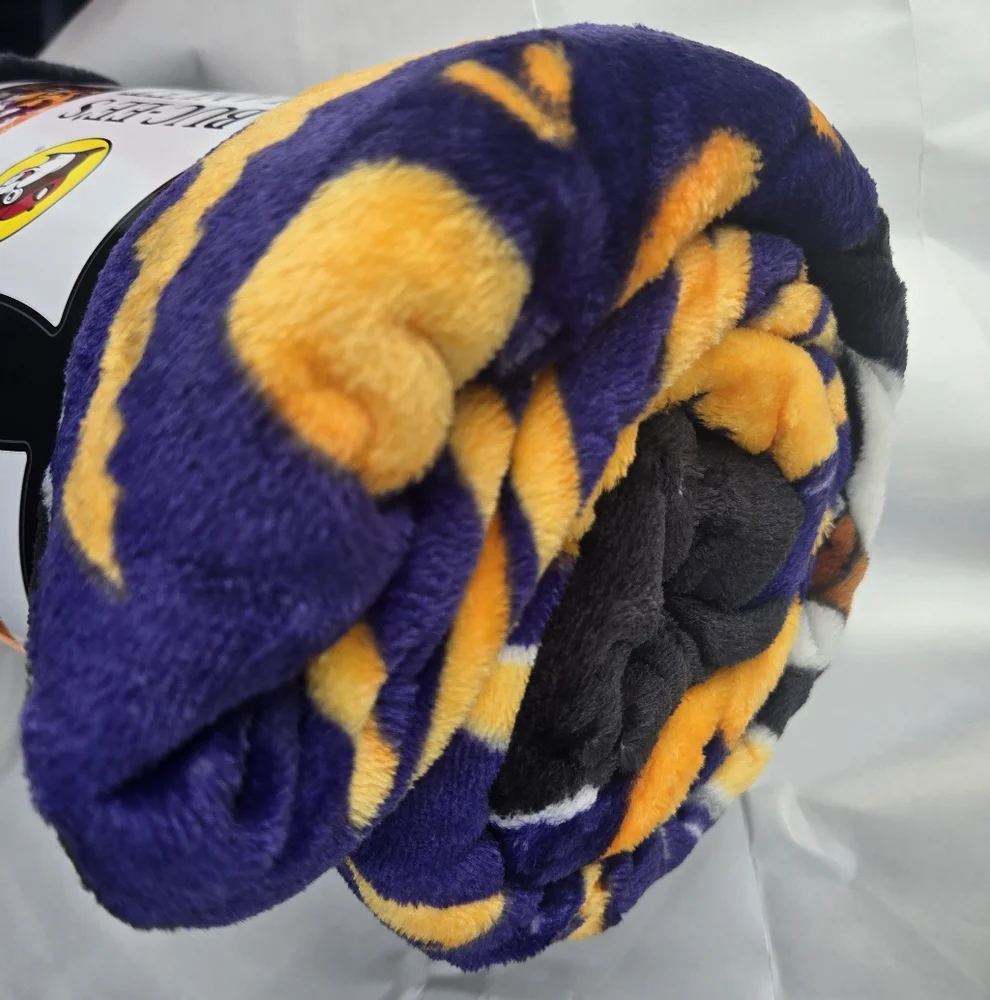 Put A Spell On Me BUCEE 2025 Holiday Beaver Throw, Bucee Halloween Blanket NEW